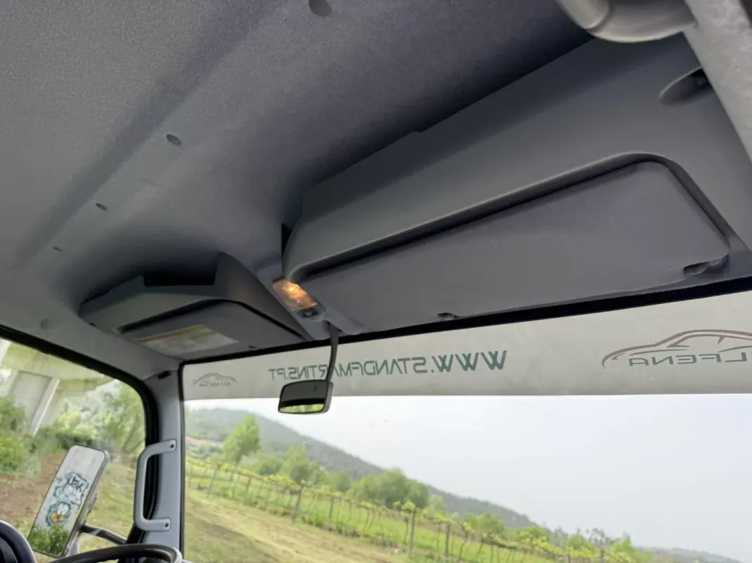 Mitsubishi 2013 - 23990 EUR, 115000 km - AUTO.MOTO.pt - 115000km - foto 17 de 24