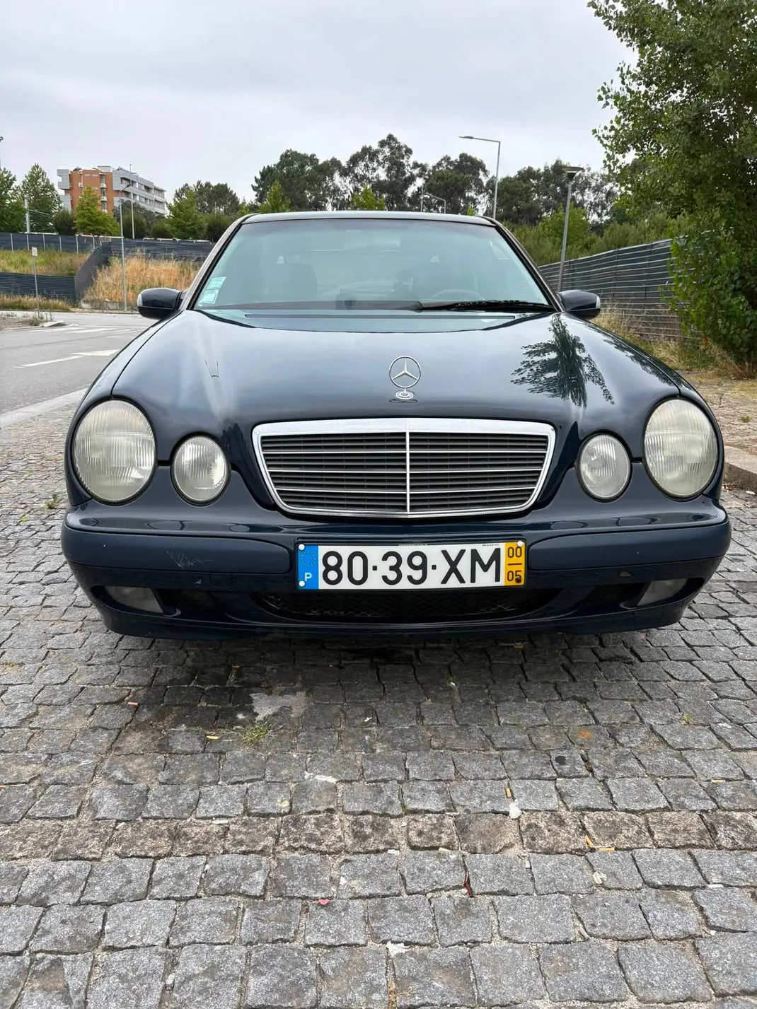 Mercedes-Benz E 270 2000 - 4950 EUR, 448000 km - 448000km - foto 2 de 15