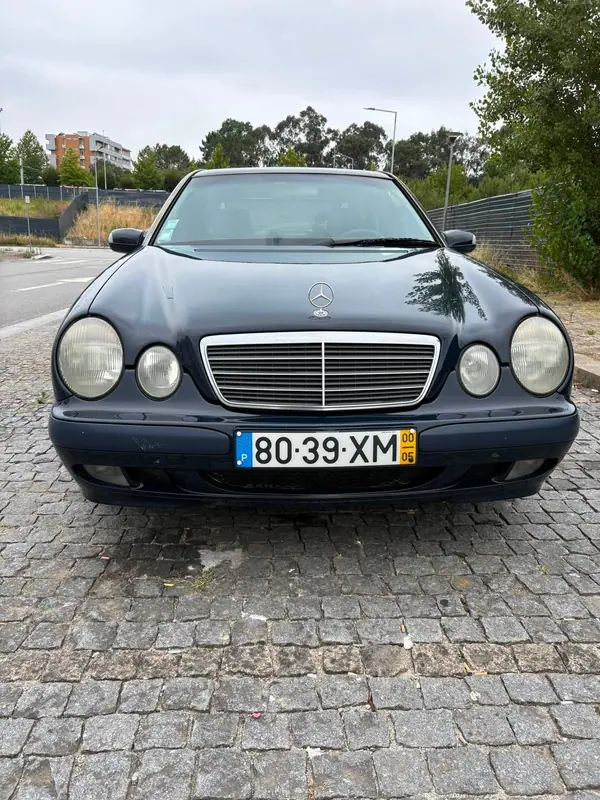 Mercedes-Benz E 270 2000 - 4950 EUR, 448000 km - 448000km - foto 2 de 15