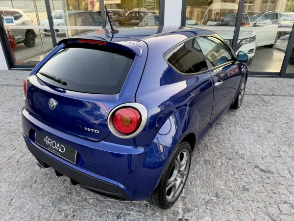 Alfa Romeo MiTo 2016 - 8900 EUR, 137500 km - AUTO.MOTO.pt - 137500km - foto 20 de 96