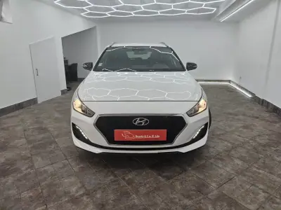 Hyundai i30 SW 2018 - 12950 EUR, 117053 km - AUTO.MOTO.pt - 117053km - foto 2 de 41