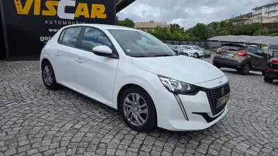 Peugeot 208 2020 - 13490 EUR, 49000 km - AUTO.MOTO.pt - 49000km - foto 8 de 23