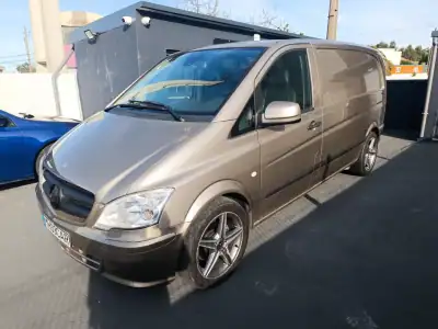 Mercedes-Benz VITO 109 CDI 3L 2012 - 15900 EUR, 177378 km - AUTO.MOTO.pt - 177378km - foto 2 de 20