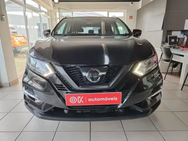 Nissan Qashqai 2017 - 15750 EUR, 155200 km - AUTO.MOTO.pt - 155200km - foto 3 de 37