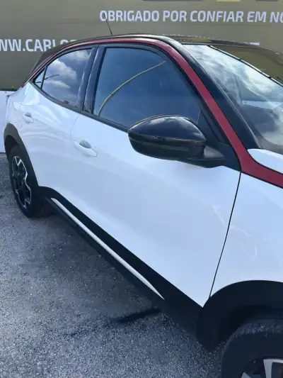 Opel Mokka 2023 - 23400 EUR, 41700 km - AUTO.MOTO.pt - 41700km - foto 8 de 12