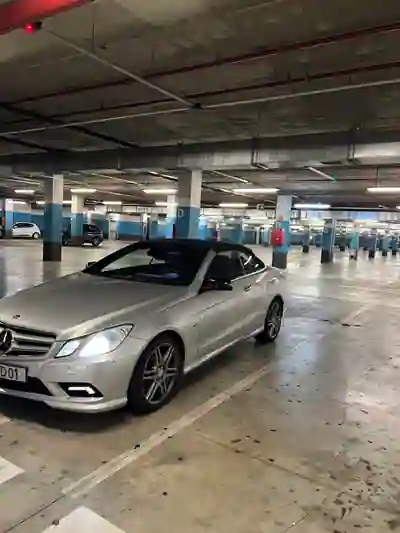 Mercedes-Benz E 250 2010 - 23000 EUR, 212000 km - AUTO.MOTO.pt - 212000km - foto 19 de 20