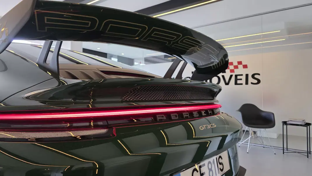 Porsche 992 2021 - 235000 EUR, 15666 km - AUTO.MOTO.pt - 15666km - foto 26 de 61