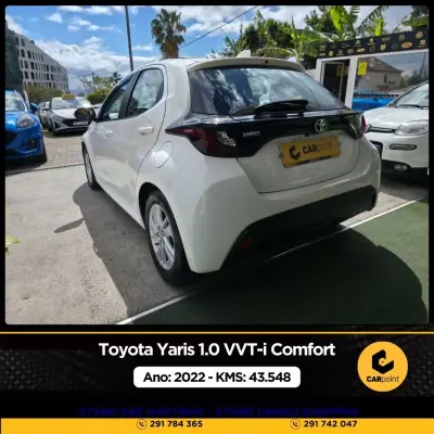 Toyota Yaris 2022 - 17900 EUR, 43548 km - AUTO.MOTO.pt - 43548km - foto 4 de 10