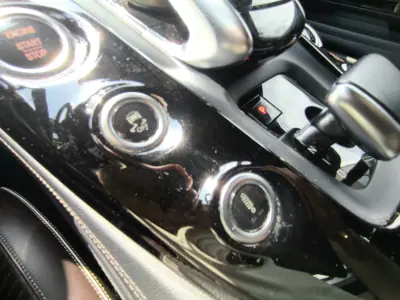 Mercedes-Benz AMG GT 2016 - 84900 EUR, 99000 km - AUTO.MOTO.pt - 99000km - foto 15 de 17
