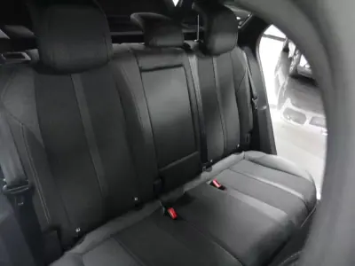 Peugeot 3008 2020 - 19500 EUR, 78000 km - AUTO.MOTO.pt - 78000km - foto 25 de 37