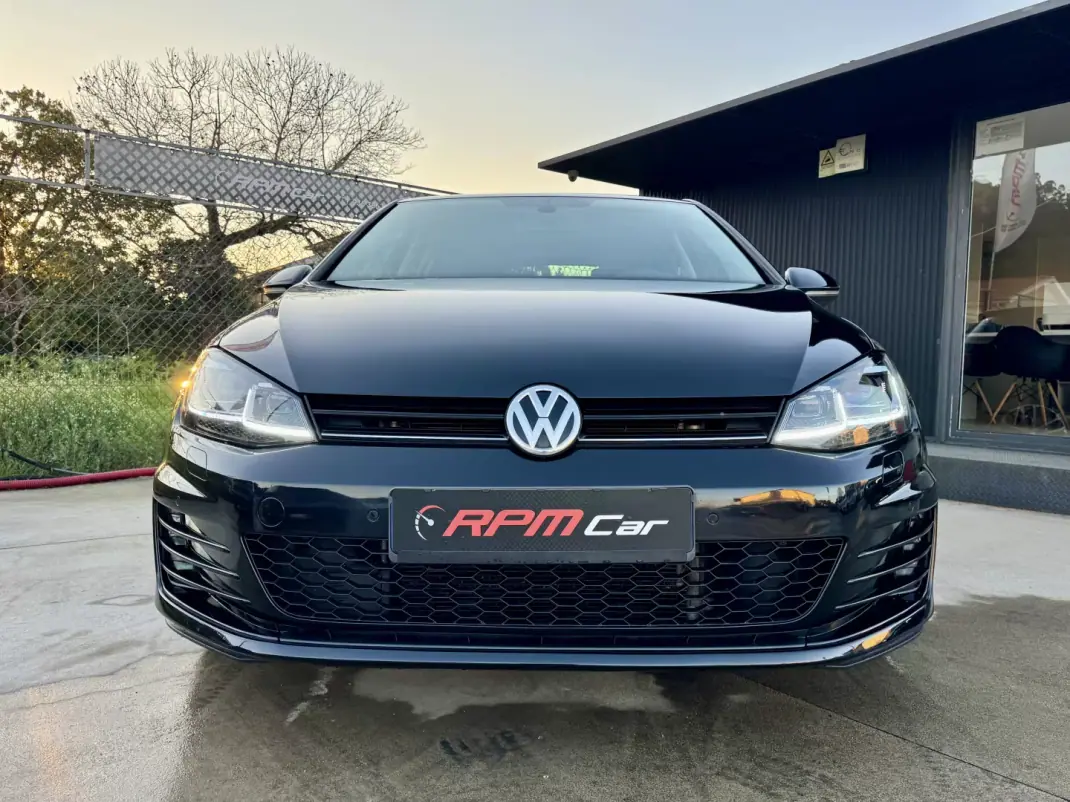 Volkswagen Golf 2015 - 15999 EUR, 180000 km - AUTO.MOTO.pt - 180000km - foto 2 de 24