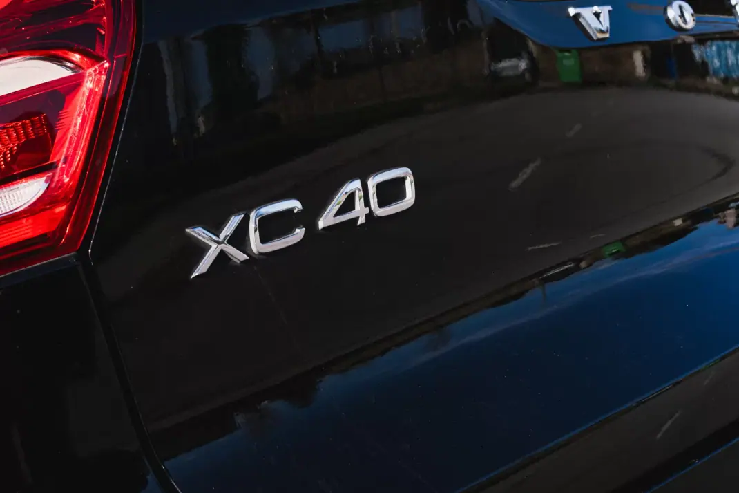 Volvo XC 40 2022 - 28900 EUR, 138050 km - AUTO.MOTO.pt - 138050km - foto 5 de 25