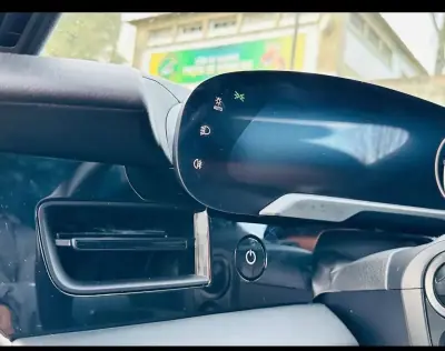 Porsche Taycan 2021 - 53499 EUR, 153620 km - AUTO.MOTO.pt - 153620km - foto 20 de 28