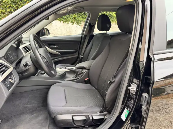 BMW 320 2014 - 15500 EUR, 163405 km - 163405km - foto 21 de 26