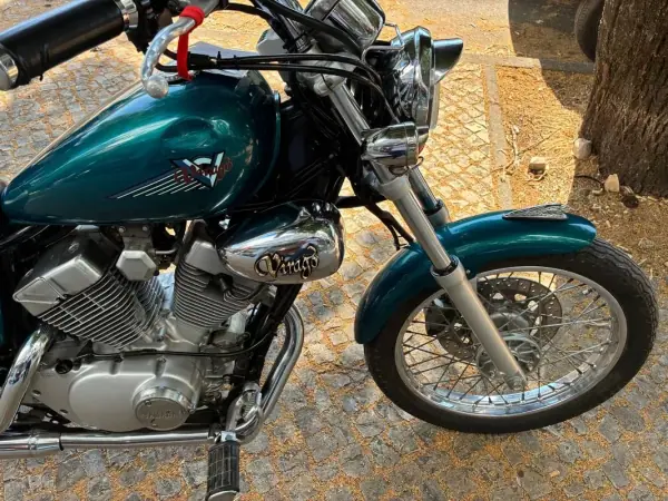 Yamaha XV 1997 - 2550 EUR, 24644 km - AUTO.MOTO.pt - 24644km - foto 13 de 15