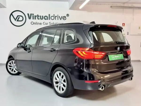 BMW 218 Gran Tourer 2018 - 14750 EUR, 148000 km - AUTO.MOTO.pt - 148000km - foto 9 de 54