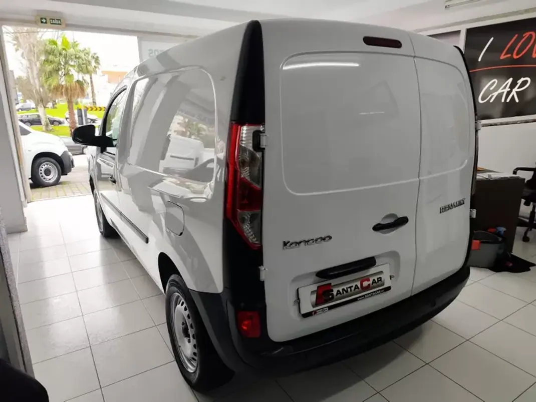 Renault Kangoo 1.5 Dci 3 Lug. Iva dedutivel 2021 - 12780 EUR, 157000 km - AUTO.MOTO.pt - 157000km - foto 10 de 19