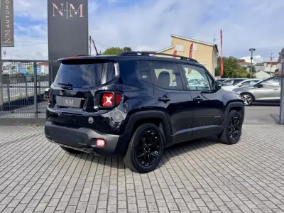 Jeep Renegade 2016 - 15500 EUR, 138000 km - AUTO.MOTO.pt - 138000km - foto 2 de 22