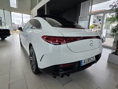 Mercedes-Benz EQE 2022 - 44990 EUR, 74700 km - AUTO.MOTO.pt - 74700km - foto 4 de 36