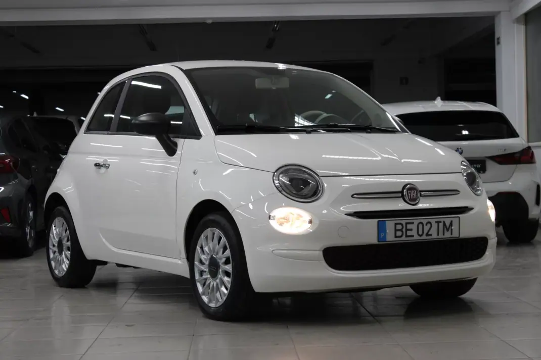 Fiat 500 2023 - 12900 EUR, 32374 km - AUTO.MOTO.pt - 32374km - foto 1 de 23