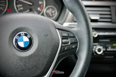 BMW 320 2014 - 15990 EUR, 159000 km - AUTO.MOTO.pt - 159000km - foto 20 de 34