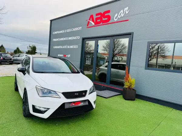 SEAT Ibiza 2013 - 12000 EUR, 120000 km - AUTO.MOTO.pt - 120000km - foto 2 de 17