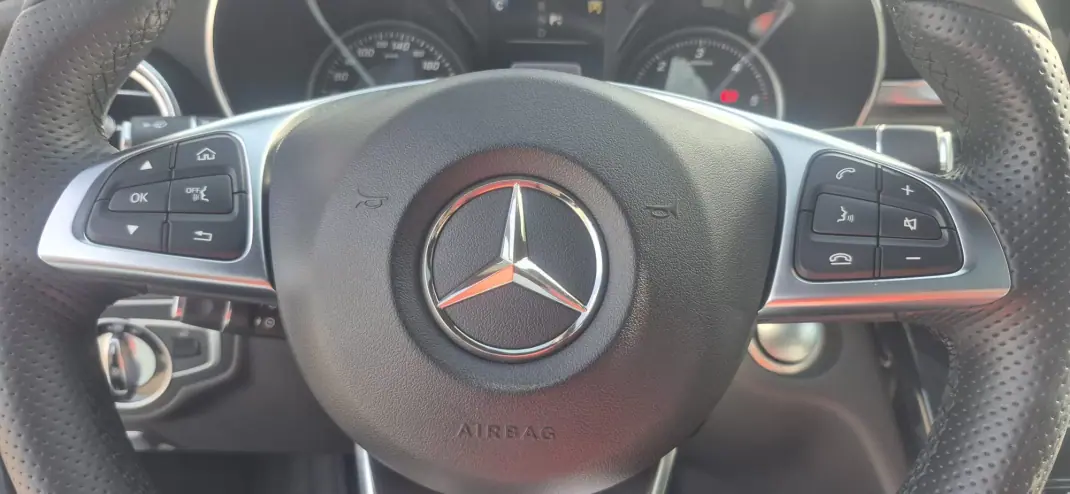 Mercedes-Benz C 220 2016 - 19237 EUR, 120100 km - AUTO.MOTO.pt - 120100km - foto 9 de 21