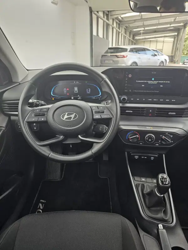 Hyundai i20 2026 - 20350 EUR, 1812 km - AUTO.MOTO.pt - 1812km - foto 32 de 37
