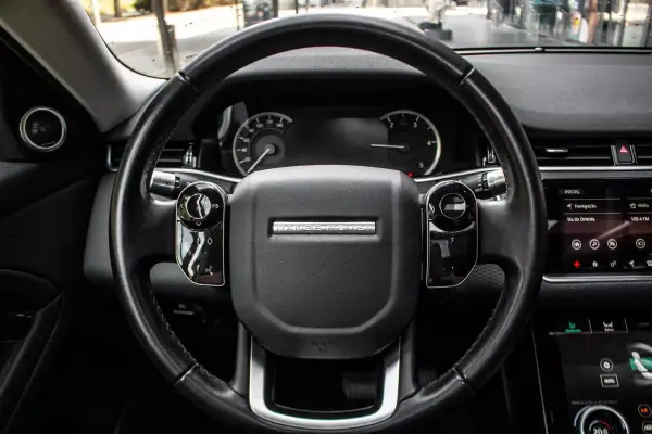 Land Rover Range Rover Evoque 2020 - 32990 EUR, 84922 km - AUTO.MOTO.pt - 84922km - foto 15 de 56