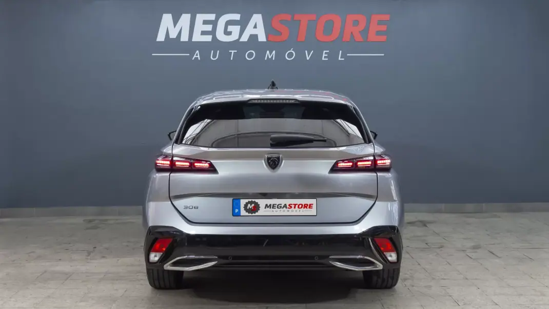 Peugeot 308 SW 2024 - 22900 EUR, 18000 km - AUTO.MOTO.pt - 18000km - foto 6 de 31