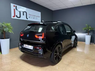 BMW i3 2020 - 23500 EUR, 104874 km - AUTO.MOTO.pt - 104874km - foto 4 de 20