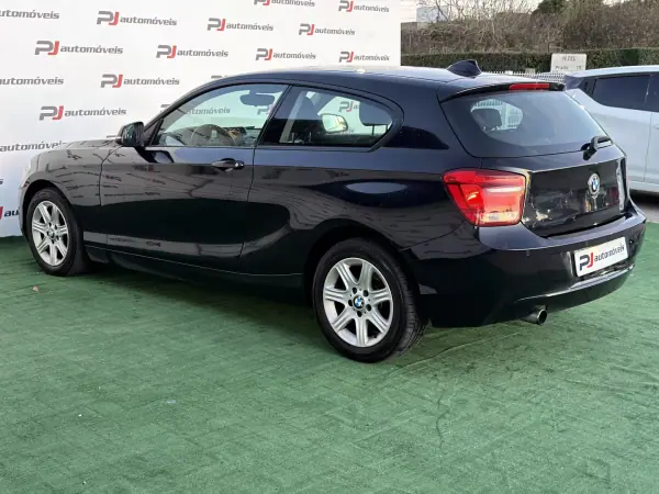 BMW 114 2013 - 9490 EUR, 121721 km - AUTO.MOTO.pt - 121721km - foto 10 de 17