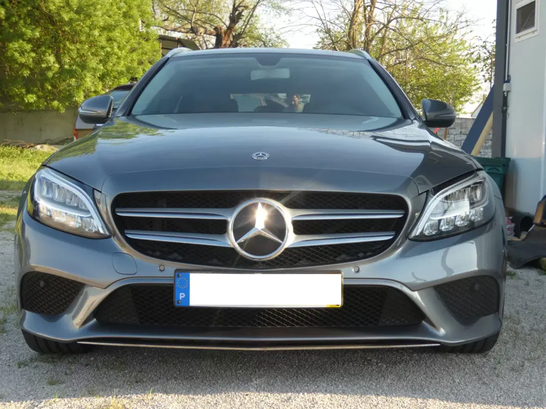 Mercedes-Benz C 220 2018 - 20750 EUR, 299000 km - AUTO.MOTO.pt - 299000km - foto 6 de 27