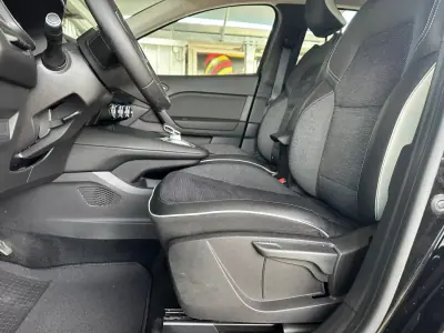 Renault Captur 2021 - 20900 EUR, 89427 km - AUTO.MOTO.pt - 89427km - foto 15 de 32
