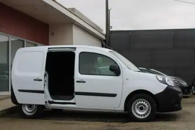 Renault Kangoo 1.5 DCi Business 2020 - 11990 EUR, 97000 km - AUTO.MOTO.pt - 97000km - foto 8 de 19
