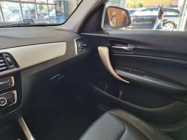 BMW 116 2017 - 16999 EUR, 108000 km - AUTO.MOTO.pt - 108000km - foto 15 de 16