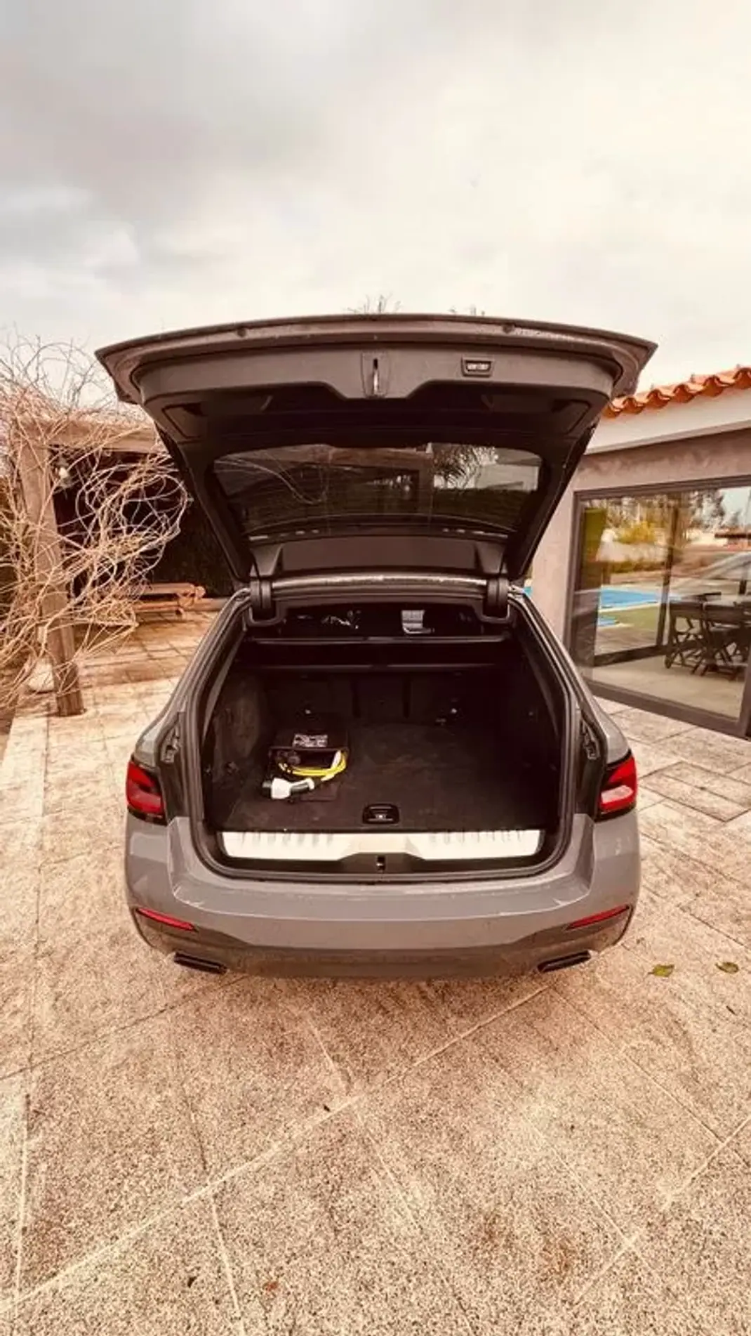 BMW 530e 2021 - 38750 EUR, 118296 km - AUTO.MOTO.pt - 118296km - foto 10 de 31