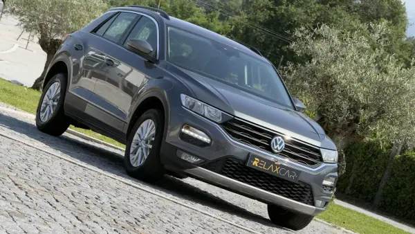 Volkswagen T-Roc 2019 - 16000 EUR, 195000 km - AUTO.MOTO.pt - 195000km - foto 12 de 26