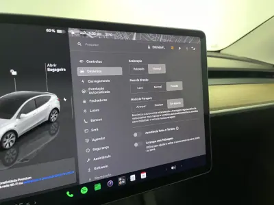 Tesla Model Y 2023 - 39500 EUR, 48000 km - 48000km - foto 35 de 43