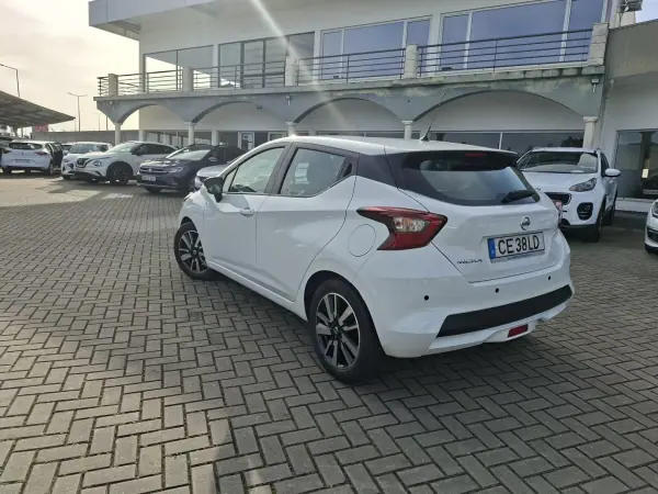 Nissan Micra 2022 - 14850 EUR, 43800 km - AUTO.MOTO.pt - 43800km - foto 8 de 27