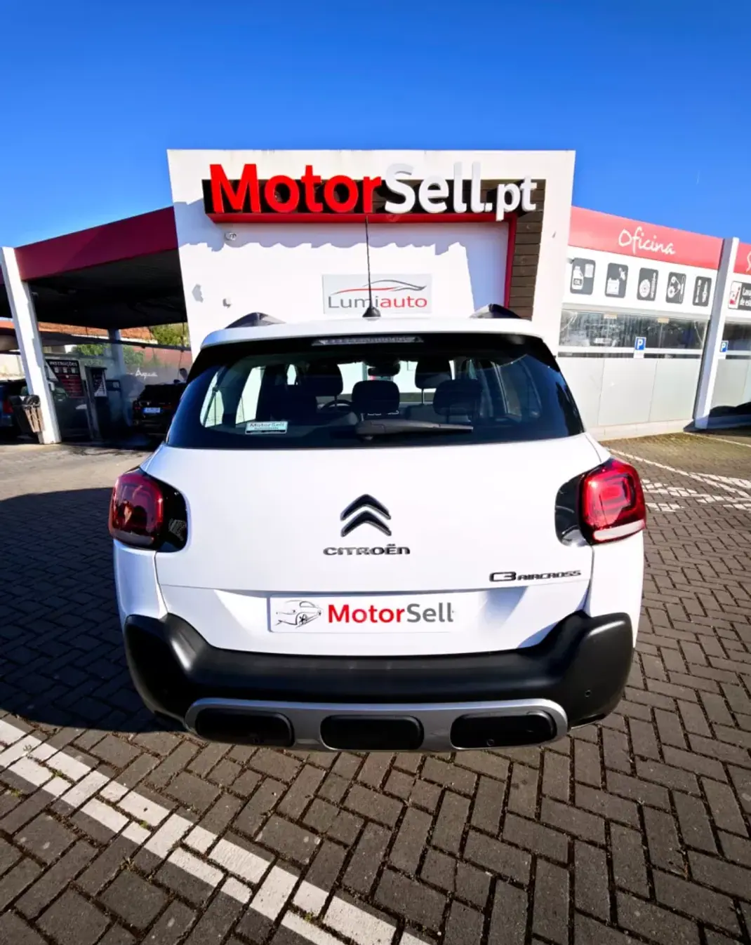 Citroën C3 Aircross 2021 - 13900 EUR, 48000 km - AUTO.MOTO.pt - 48000km - foto 10 de 11