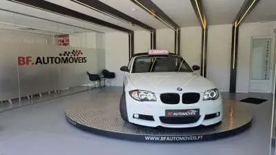 BMW 118 2009 - 12900 EUR, 225191 km - AUTO.MOTO.pt - 225191km - foto 10 de 61