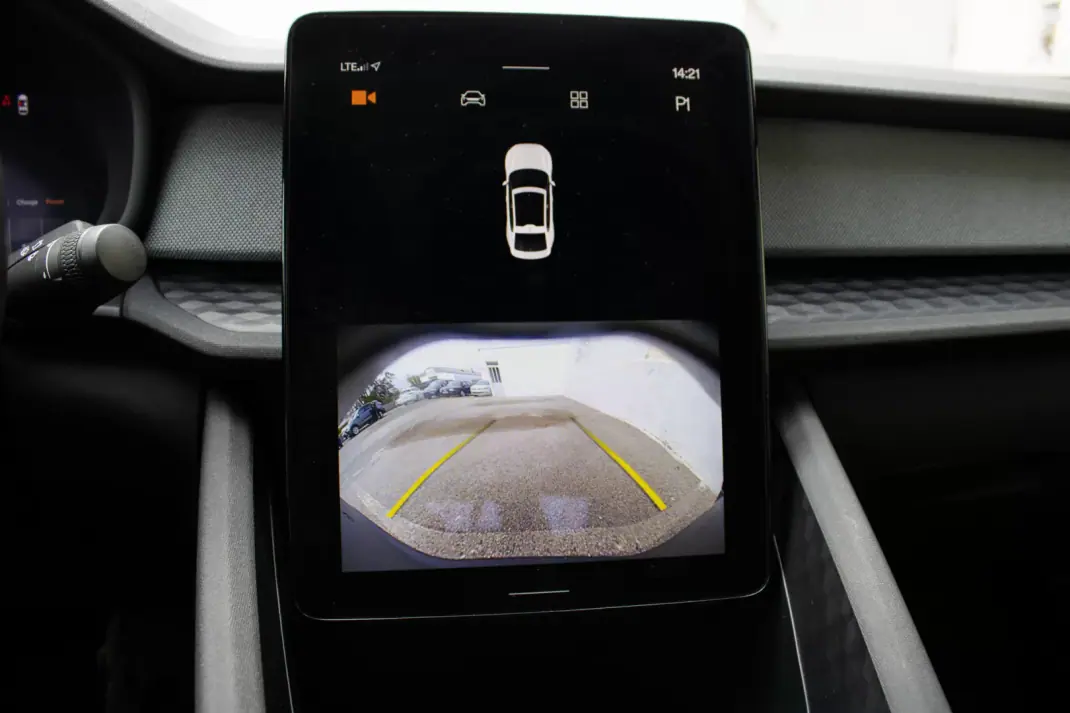 Polestar 2 2021 - 22500 EUR, 138000 km - AUTO.MOTO.pt - 138000km - foto 35 de 46