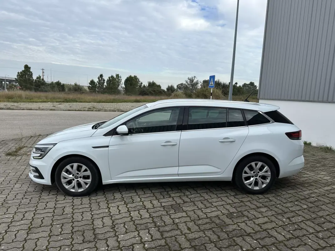 Renault Mégane Sport Tourer 2022 - 18990 EUR, 143000 km - 143000km - foto 7 de 18