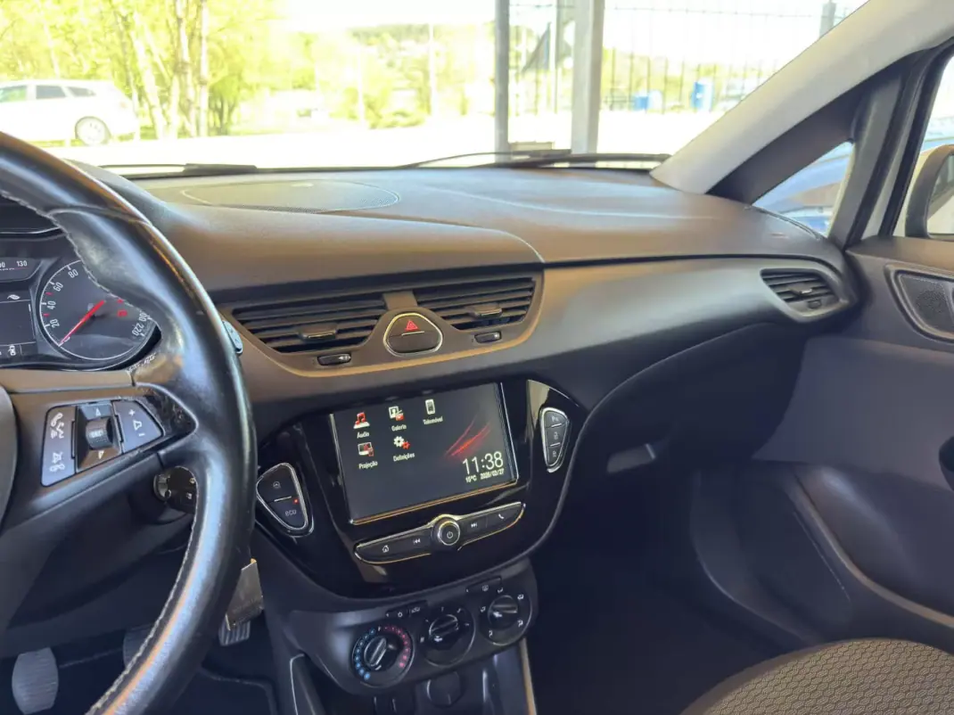 Opel Corsa 2016 - 8950 EUR, 95315 km - AUTO.MOTO.pt - 95315km - foto 17 de 27