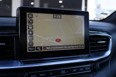 Kia ProCeed 2020 - 24750 EUR, 137140 km - AUTO.MOTO.pt - 137140km - foto 13 de 26