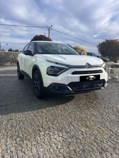 Citroën e-C4 2021 - 15998 EUR, 65000 km - AUTO.MOTO.pt - 65000km - foto 3 de 19