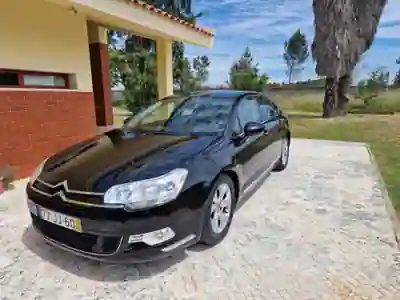 Citroën C5 2010 - 5800 EUR, 286000 km - AUTO.MOTO.pt - 286000km - foto 2 de 15
