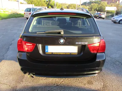 BMW 320 2009 - 8900 EUR, 236000 km - AUTO.MOTO.pt - 236000km - foto 7 de 12