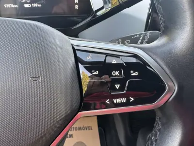 Volkswagen ID.3 2020 - 19900 EUR, 93000 km - AUTO.MOTO.pt - 93000km - foto 33 de 44